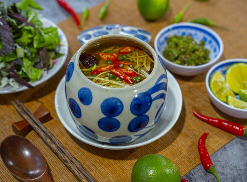 MẮT CÁ NGỪ ĐẠI DƯƠNG