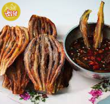 Khô Lóc Chấm Mắm Me