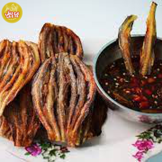 Khô Lóc Chấm Mắm Me